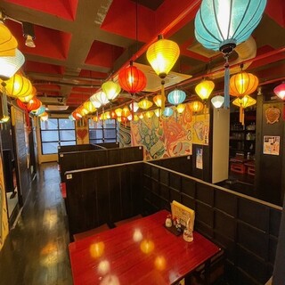 【40名～貸切OK】カラフルな提灯がお祭り気分をUP！
