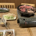 馬焼肉酒場　馬太郎 - 