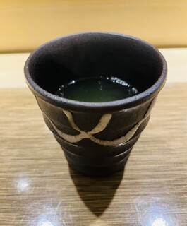 Kitashinchi Sushitsuu - お茶の熱さ、美味しさも重要です。ご馳走さまでした✩.*˚