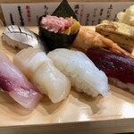 Sushi Taku - ランチ寿司1500円
