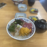花房 - 日本海丼＋ウニ