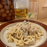 Fortune comes in at the merry gate - パスタ