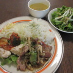 小さな街の食堂 cafe MISTY - 豚肩ロースのねぎ塩焼き（デザート付き）930円