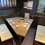 ホルモン焼道場 蔵 - 最大6名様でご利用出来る大テーブル