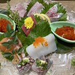 寿司と日本酒よってき - よってき盛り(2人前)