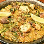 スペイン料理 muyrico - 肉のパエリア