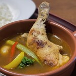 ・Charcoal chicken Soup Curry