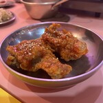 韓国料理 サムギョプサルとフライドチキン スリスリマスリ - 