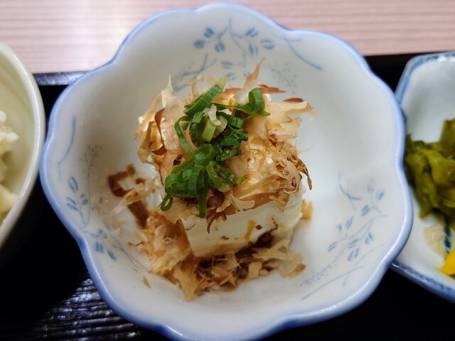 信濃 （しなの） - 天王寺/食堂 | 食べログ