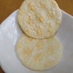 日の出屋製菓 - エビせんだけどぉ～旨いわぁ～♪