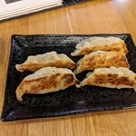 え 町田なのに ネパール餃子酒場 そるてぃ - 