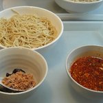 イツワ製麺所食堂 - 酸ラー味噌つけ麺