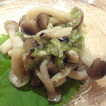 いしもん - シメジの山葵和え