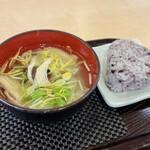 Kore Kafe - せんべい汁（小）＆古代米おにぎり（300円）