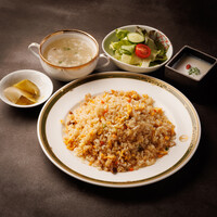 五目チャーハン