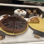 STARBUCKS RESERVE STORE - 