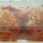 アイズデリ - 料理写真:完熟トマトソースの極厚ハンバーグ525円(税抜)×2