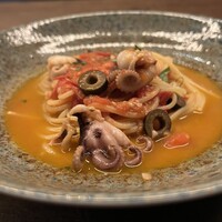 神楽坂アッカ - 