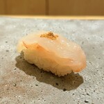 鮨 神楽 - ボタンエビ