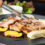 golden samgyeopsal set