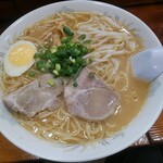 ラーメンハウスミニ - みそラーメン大盛り