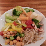 CHEGA+MAIS - サラダ