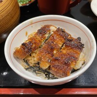 炭焼 うな富士 有楽町店 - まずは、そのままで、