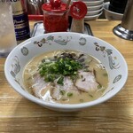 九州ラーメン八起 - 