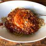 LOUIS PRIMA - モツァレラチーズのせ大人のミートソースパスタ 1.5倍盛