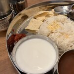 エリックサウス 金山 カレー&ビリヤニセンター - 