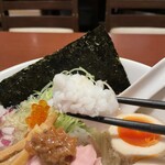 酒肴場 屯 - プリコリ食感のハモ、イクラもたっぷり！