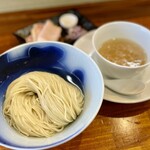 千茶屋 - 昆布水つけ麺（アサリ塩）　　　1100円