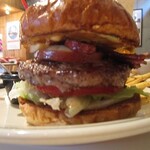 THE GREAT BURGER - 