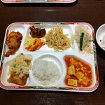 Taipei Yoichi - 食べ放題形式のランチでした。