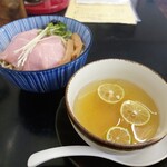 ラーメン香華 - 鰹と鯵冷やしつけ麺1000円 大盛り150円