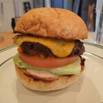 THE ONIBUS BURGER - アップ