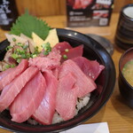 清水港　みなみ  - 天然南まぐろ丼