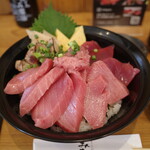 清水港　みなみ  - 天然南まぐろ丼