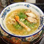 葉×隠 - あっさりラーメン+煮たまご