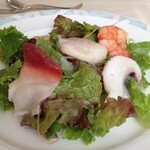 どっかる - ランチコースのシーフードサラダ