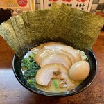 横浜家系ラーメン いりなか家 - 