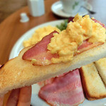 トリーツアンドカンパニー - 