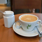 トリーツアンドカンパニー - 