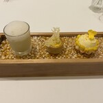 レストラン ラ・フロレゾン・ドゥ・タケウチ - とうもろこしのヴァリエーション