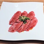 肉のひぐち直営焼肉 安福 - 本日の厳選赤身