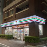 SEVENELEVEN - 訪問時の外観。