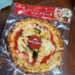 ピッツェリア ダジーノ - 冷凍ピッツアマルゲリータ1300円