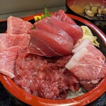 海の幸 翔 - 【2023/9】塩釜産カマトロ丼(ネタ展開、アップ)