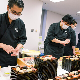 ケータリングサービスで熟練の職人が直接おもてなしいたします