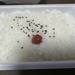 三六弁当 - からあげ弁当のご飯部分です